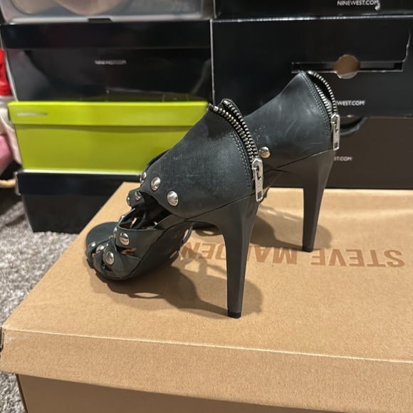 Never worn! Jessica Simpson bootie heels. Leather with silver studs. Size 9.5 - Picture 2 of 3